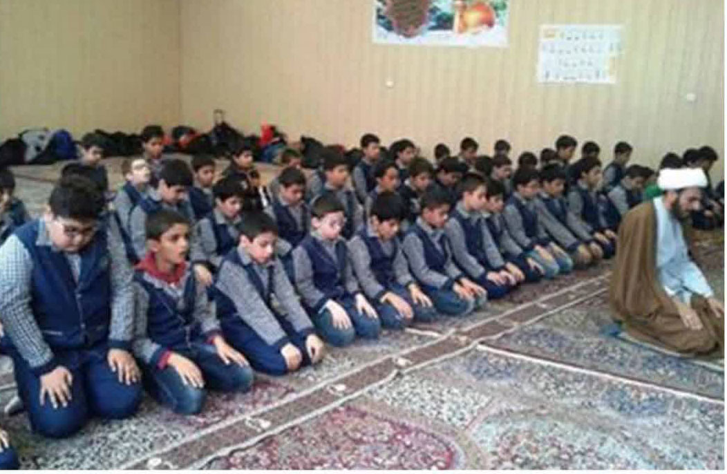 آموزش و پرورش استان سمنان دستگاه برتر در امر ترویج نماز